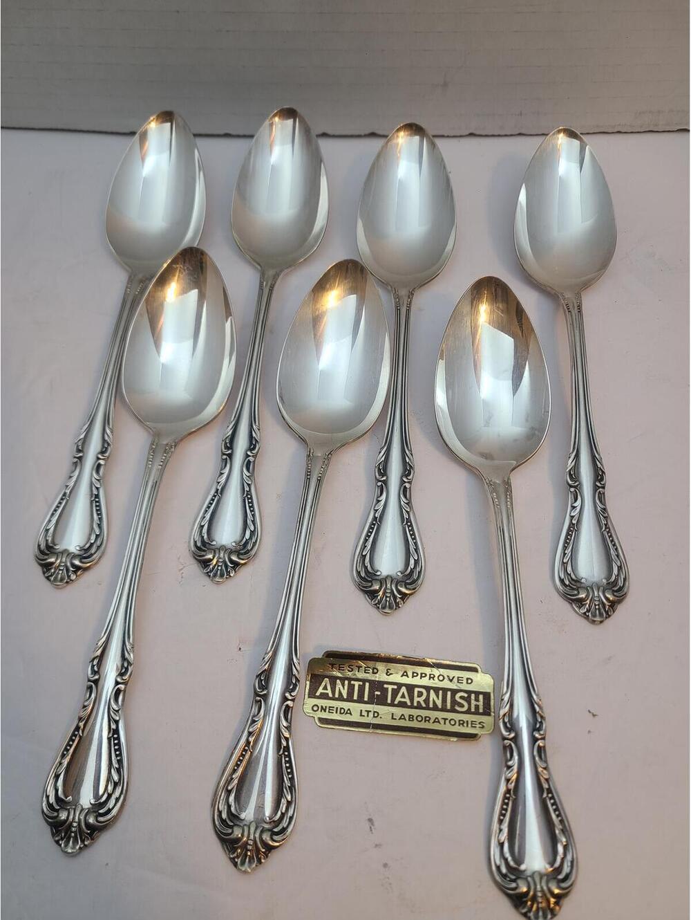 Lot of 7 WM A Rogers Oneida Chalice Harmony Pattern Silver Plate Dinner Spoons